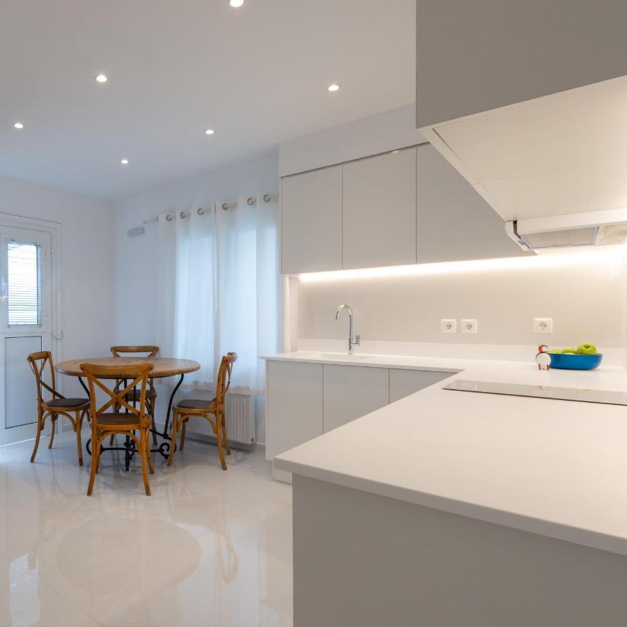 Aeri Villas & Apartments 图罗斯 外观 照片